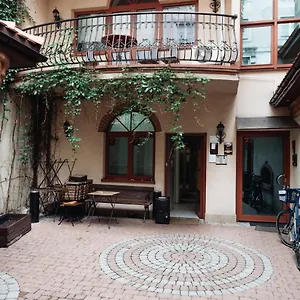 Extravaganza Apartment
